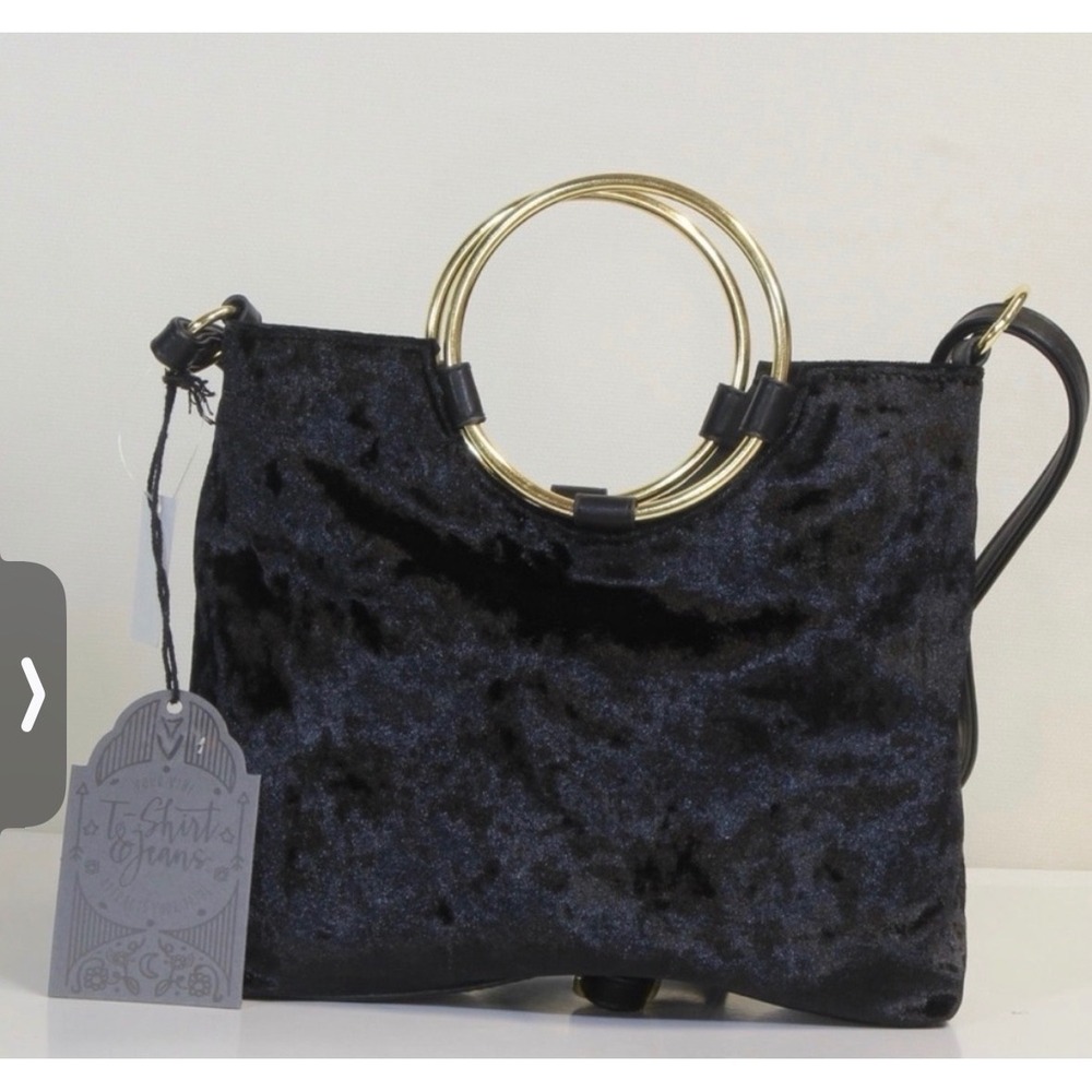 T-Shirts & Jeans Black Crushed Velvet Gold Ring Handle Shoulder Bag NWT